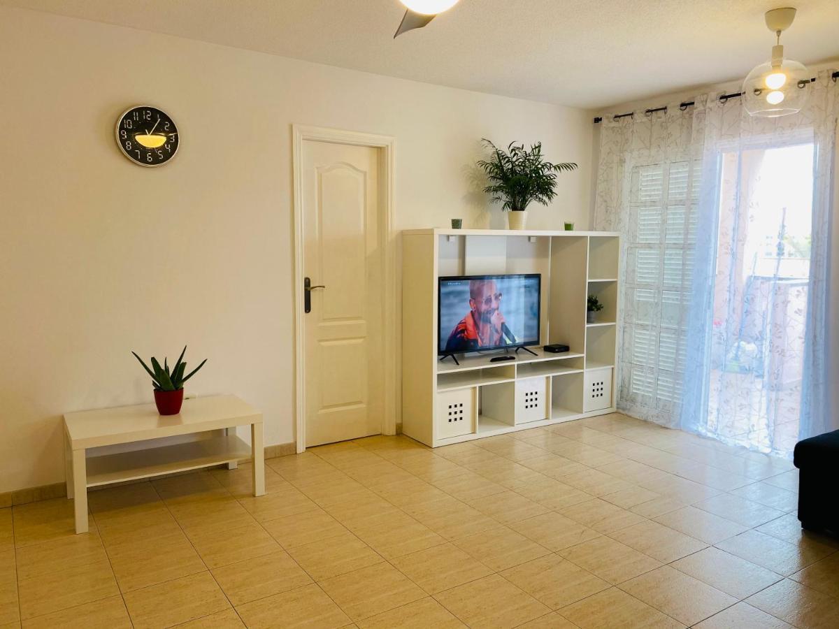 The Heights Relax Apartment Лос Кристианос Екстериор снимка